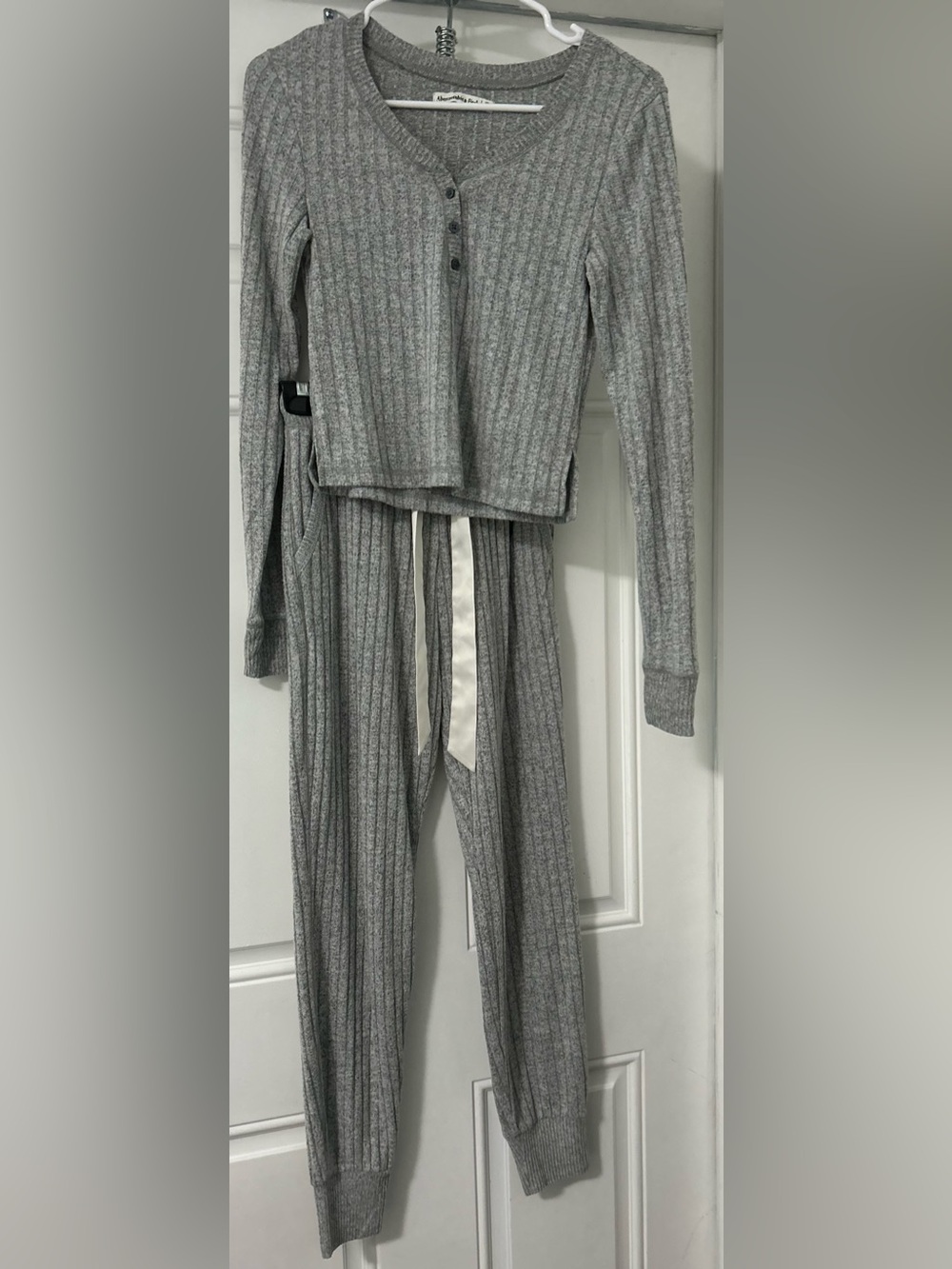Abercrombie & Fitch Grey Ribbed Henley Long Sleeve Top & Joggers Lounge Set - XS